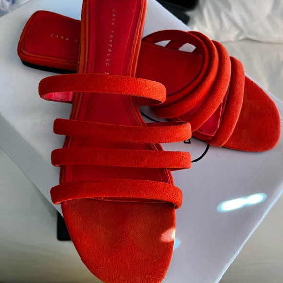 Zara Vibrant Red Strappy Sandals - Picture 2 of 2